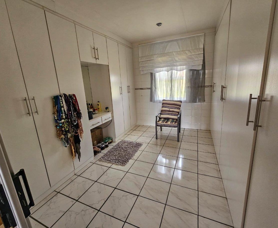 3 Bedroom Property for Sale in Oranjeville Free State